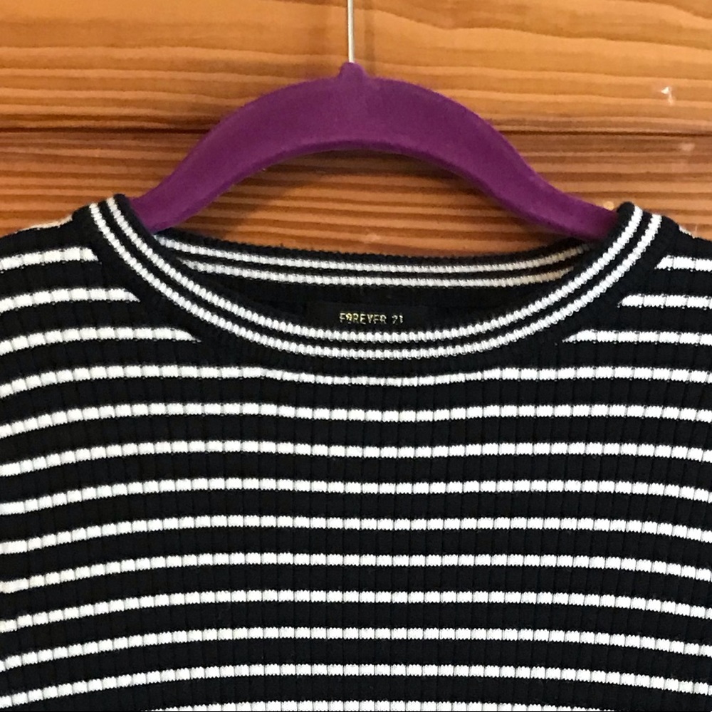 Crop Top - Picture 2 of 2